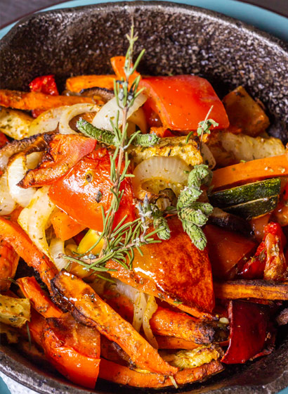 plato de verduras salteadas